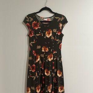 Kaileigh Floral Fit & Flare Dress – Size Small – Made in USA 🇺🇸